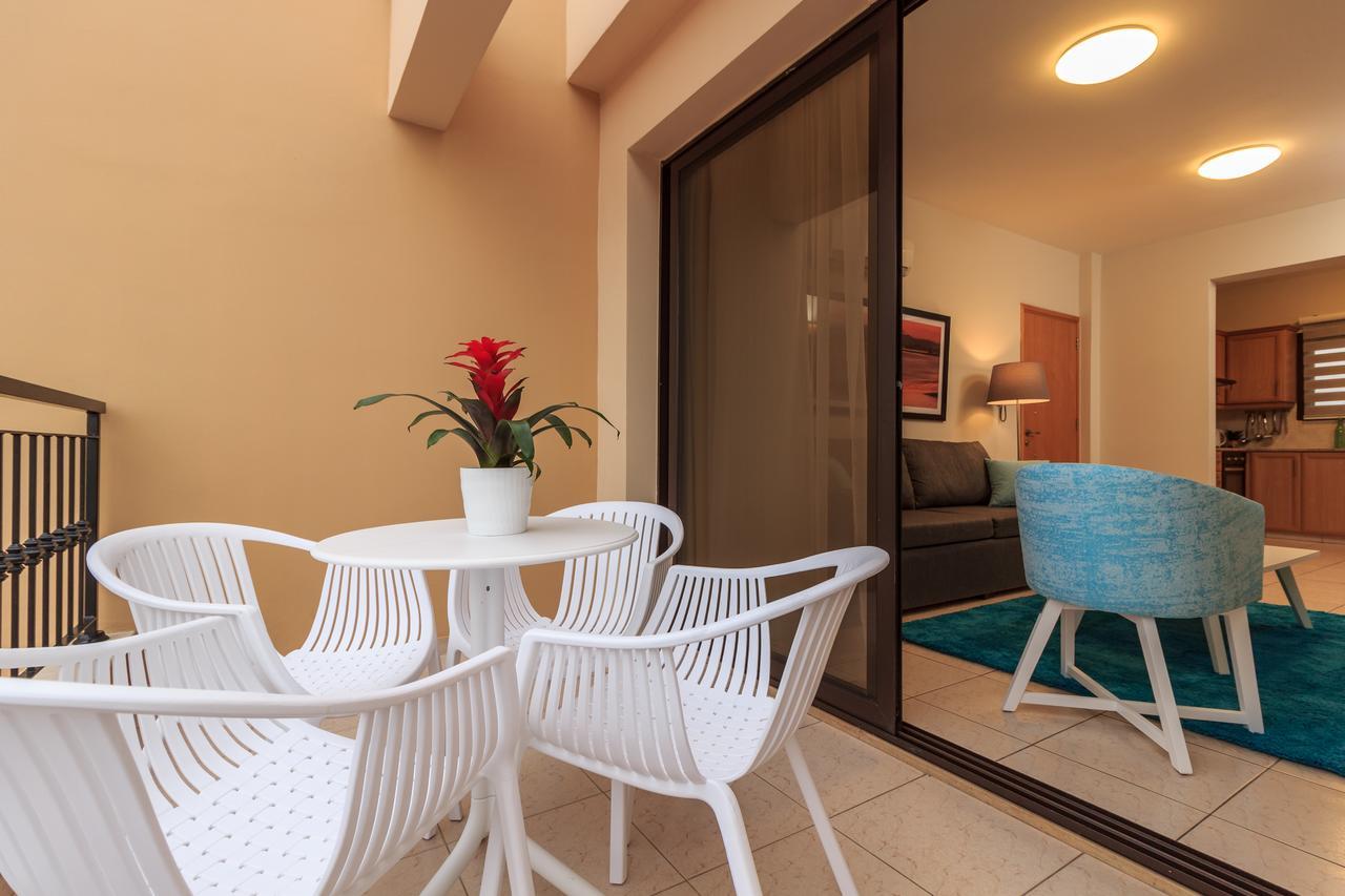 Soho City Apartments Larnaca Extérieur photo
